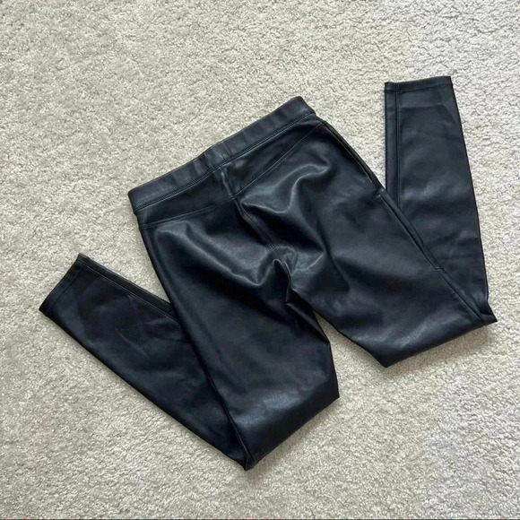 Free People Black Faux Leather Pants Women’s Size 25 Urban Outfitters Polyester - Picture 9 of 16